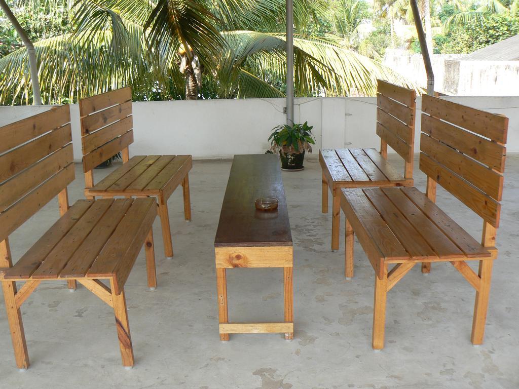 Aroma Home Stay Kochi Buitenkant foto